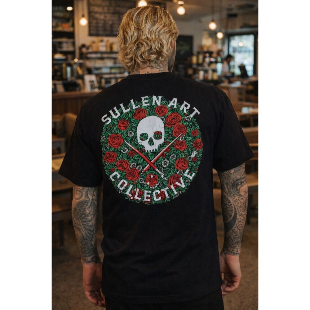 Sullen Art Collective Bones And‎ Roses Short Sleeve Men`s T-shirt Large NWT A118